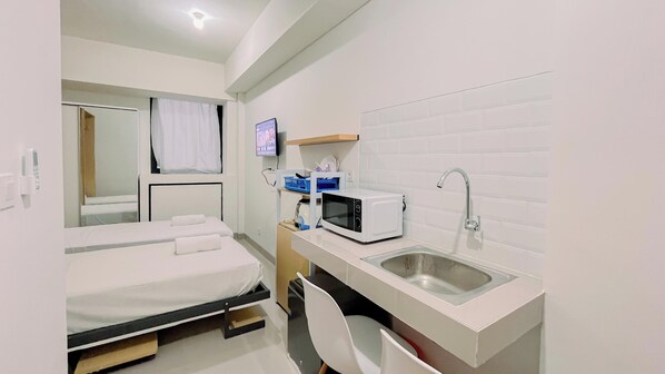 Room - Minimalist Studio (No Kitchen) Apartment Bandaraya - Tallasa City Makassar (Makassar)