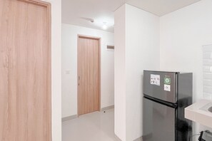 Apartment | Living area - Stylish 1Br (No Kitchen) Apartment Bandaraya - Tallasa City Makassar (Makassar)