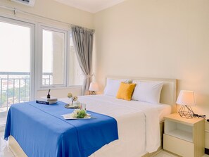 Desk, free WiFi - Comfy Studio (No Kitchen) At Grand Palace Kemayoran Apartment (Free Ipl & Utilities) (Jakarta)