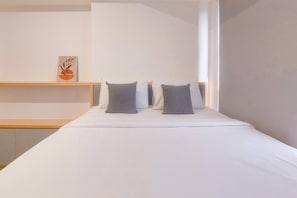 Studio - Best Place And Elegant Studio Collins Boulevard Apartment (Tangerang)