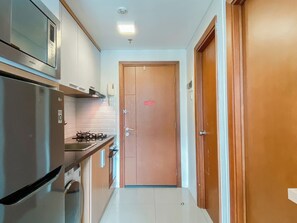 아파트 | 전용 주방 | 냉장고, 전자레인지, 오븐, 쿡탑