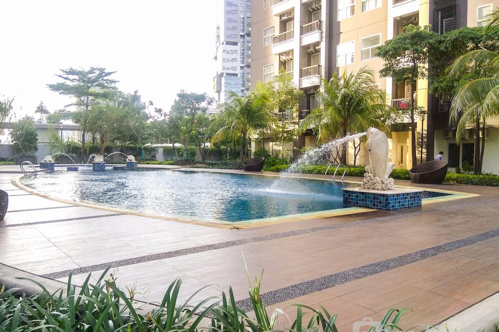 Spacious And Elegant 1Br At Apartment Silkwood Residence
