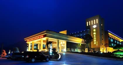 Jinpeng Eco Hotel