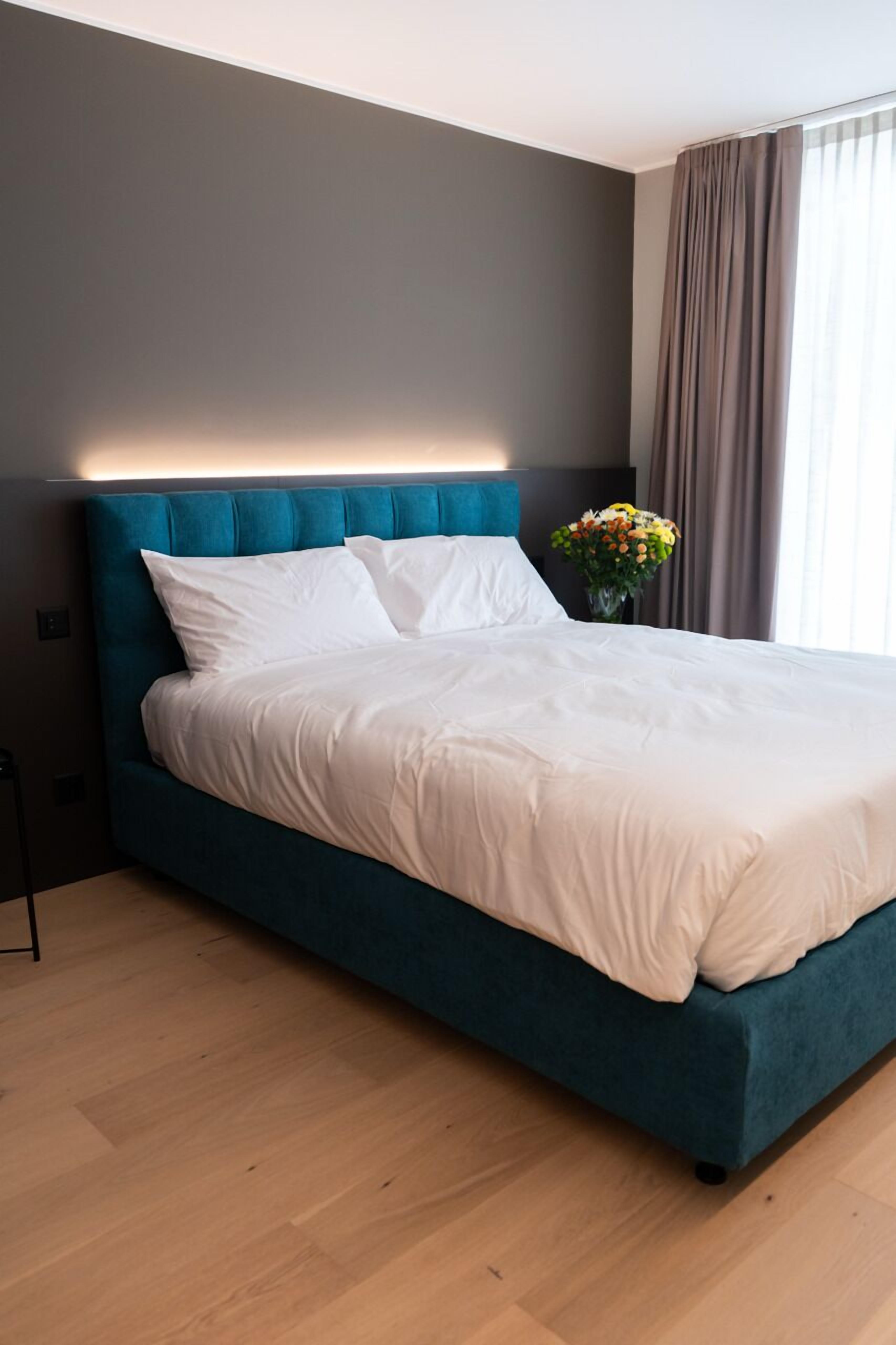 Basic-Zimmer | Allergikerbettwaren, Daunenbettdecken, Zimmersafe