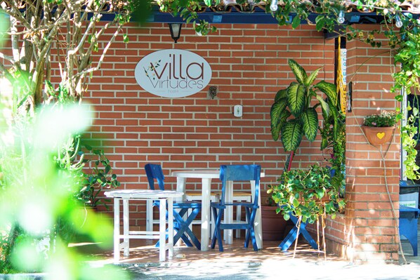 Front of property - Hostel Villa Virtudes (Guarapari)