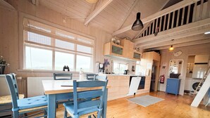 Dining - Áshamrar - cottage 1 (Ásahreppur)