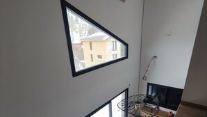 Uklassifisert bilde, 3 av 33, knapp
