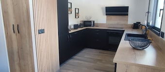 NEW CHALET 10 PERS - PLAYROOM - EGAT