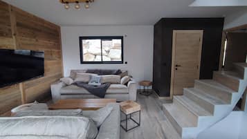 Smart TV, fireplace, video games, foosball