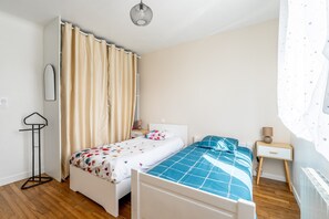 2 camere, ferro/asse da stiro, Wi-Fi gratuito, lenzuola