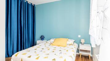 2 sovevĂŠrelser, strygejern/strygebrĂŠt, gratis Wi-Fi, sengetĂžj