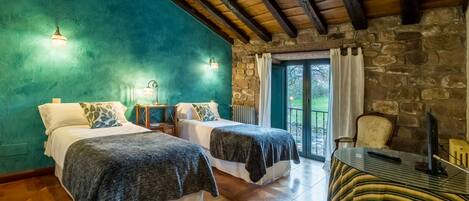 10 habitaciones, wifi gratis y ropa de cama