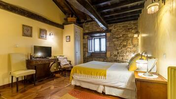 10 slaapkamers, gratis wifi, beddengoed