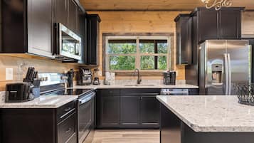 Studio (3 Bedrooms) | Miscellaneous