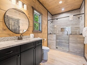 Studiolejlighed (3 Bedrooms) | Diverse
