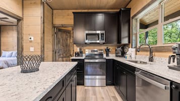 Studio (3 Bedrooms) | Miscellaneous