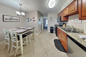 Condo (1 Bedroom) | Property amenity - Kontiki Beach Resort #317 by Miss Kitty’s (Rockport)