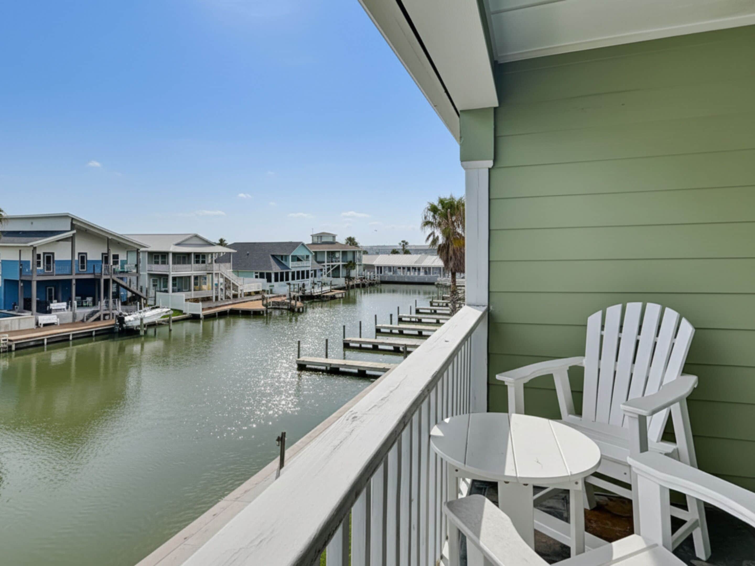 Condo (1 Bedroom) | Property grounds