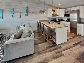 Condo (2 Bedrooms) | Property amenity - Pelican B'reef by Miss Kitty’s (Rockport)