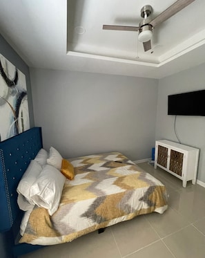 2 bedrooms, WiFi, bed sheets