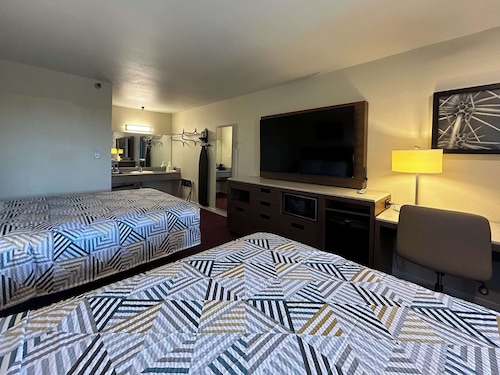 Studio 6 Suites Santa Ana, Ca