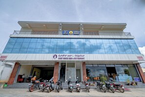 Façade de lâhĂ©bergement