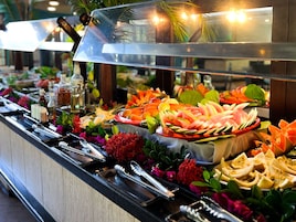 Café da manhã com buffet grátis todos os dias