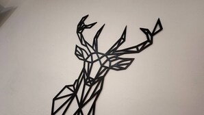 A geometric wall art piece. - Studio One - 5 min to Grafenwöhr (Pressath)