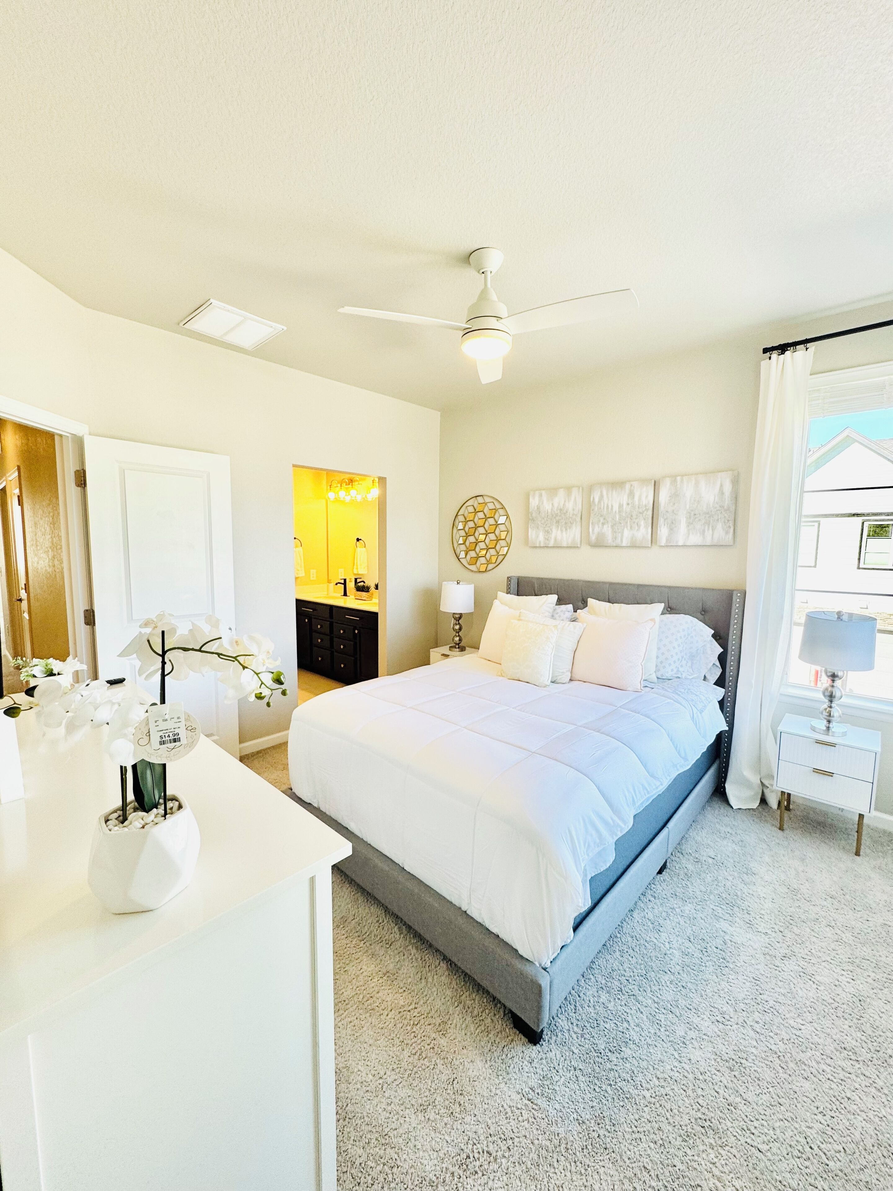 3 bedrooms, iron/ironing board, travel crib, WiFi