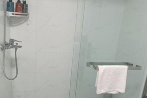 Room - Tujia Sweetome Vacation Rentals (Middle Xianggang Road Lijing Yuzhu) (Qingdao)