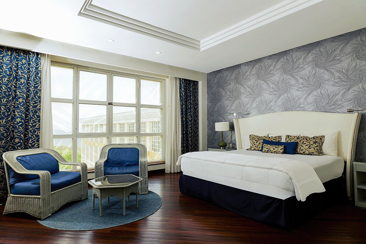 Deluxe kamer, uitzicht op zee | Een kluis op de kamer, verduisterende gordijnen, gratis wifi