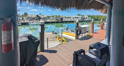 Waterfront Paradise w/Kayaks, Private Dock & BBQ