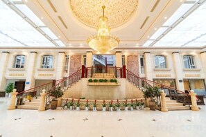 Unclassified image, 3 of 65, button - Dali Canger Yilong Hotel (Dali City)