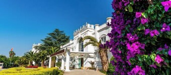 Dali Canger Yilong Hotel