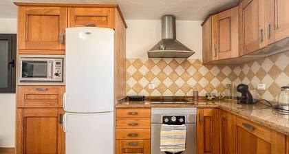 Moya Rooftop House - 3BR