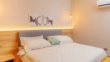 Safe på rommet, strykejern/-brett og wi-fi (inkludert)