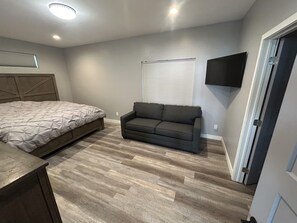 4 bedrooms, Internet, bed sheets