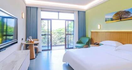 Qingyuan Fogang ShamPoola Forest Hotel