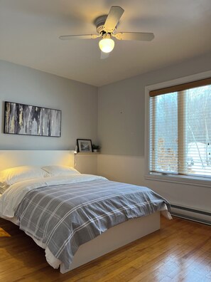 3 bedrooms, free WiFi, bed sheets