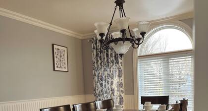 Spacious - 3 bedrooms house in Granby, Quebec