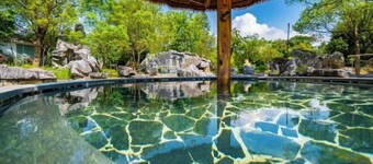 Stone Hotel