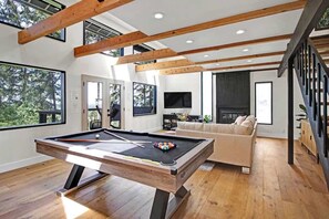 TV, fireplace, video games, offices