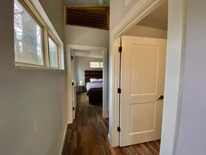 1 chambre, bureau, fer et planche à repasser, Wi-Fi