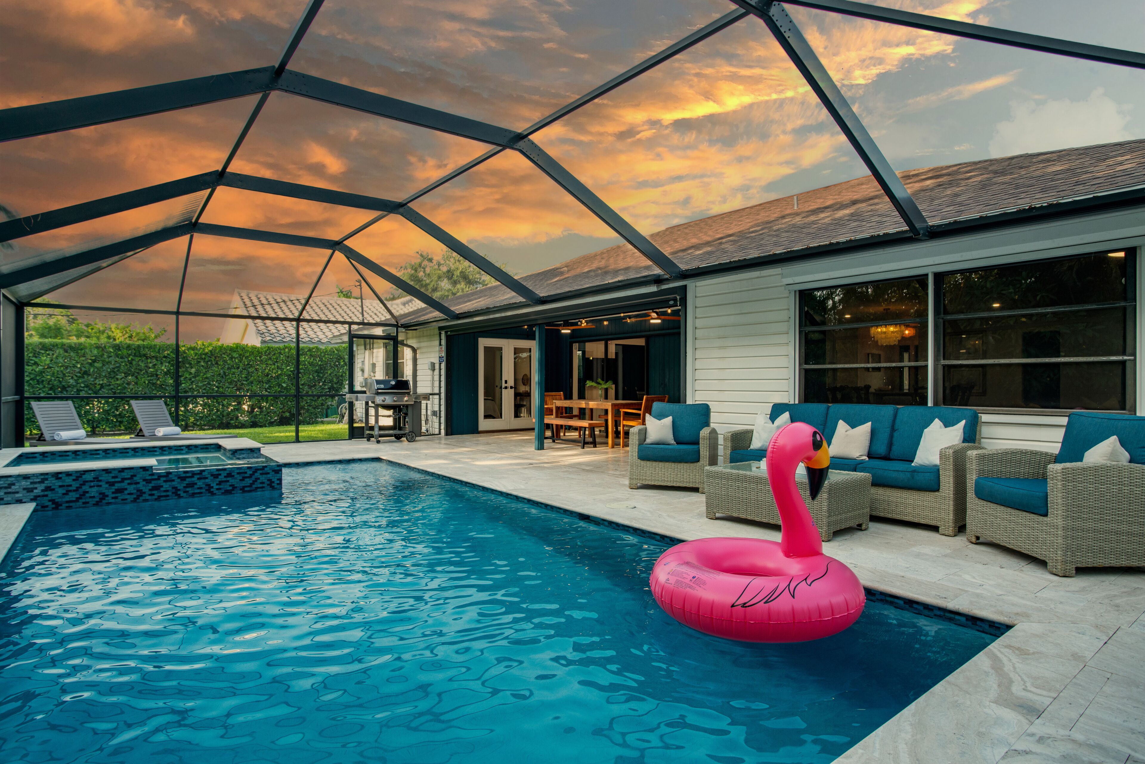 Piscine extérieure, piscine chauffée