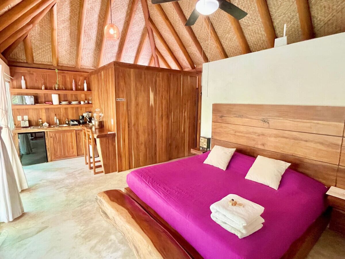 1 Schlafzimmer, Schreibtisch, WLAN, Bettwäsche