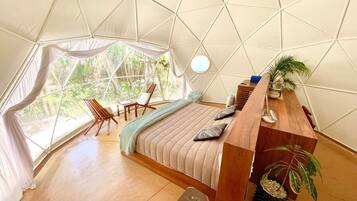 1 chambre, bureau, lit parapluie, Wi-Fi