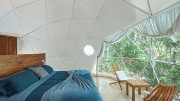 1 Schlafzimmer, Schreibtisch, Reisekinderbett, WLAN