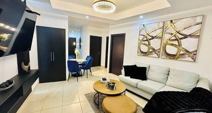 Luxury 2BR Penthouse in Atenea