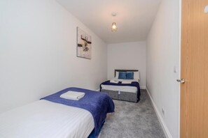 2 Schlafzimmer, Bügeleisen/Bügelbrett, kostenloses WLAN, Bettwäsche