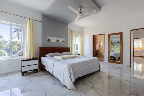 Private Pool Retreat | 4BR | Sleeps 8 | POP